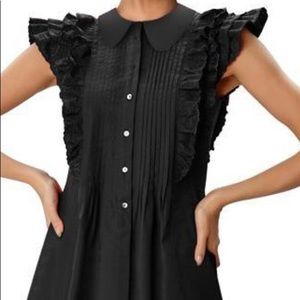 The CUTEST Black collard ruffle shirt